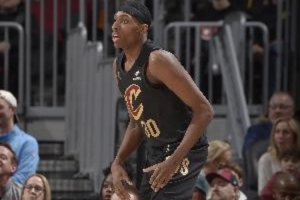 火力全开！汤姆林16中12高效空砍30分外加5板 三分7中3